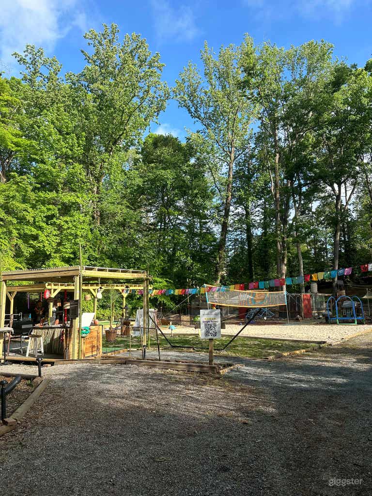  Goat, Cow & Chicken Farm w/ Treehouse & Zen Garden 