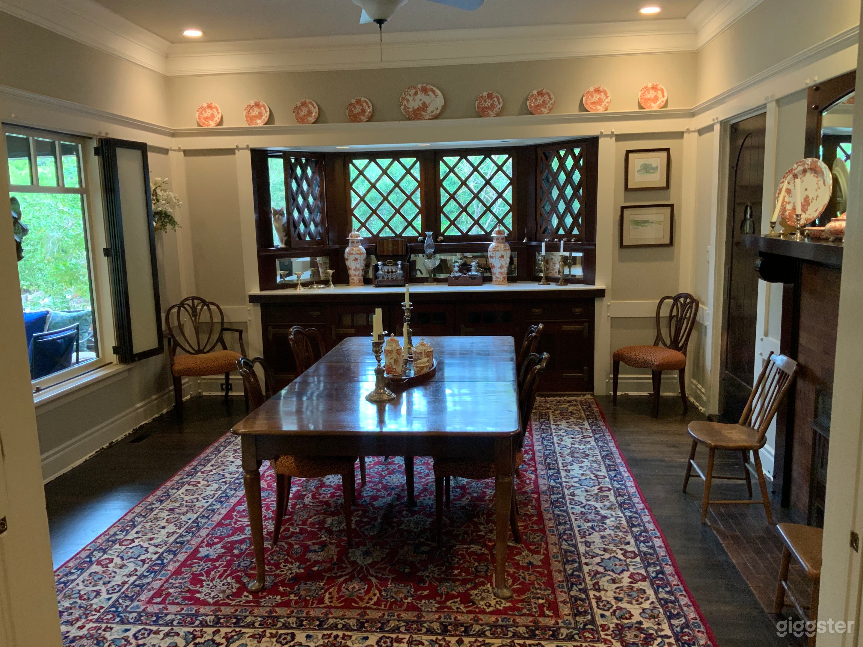 1904 Craftsman with Carriage House and Granny Flat Photo 3