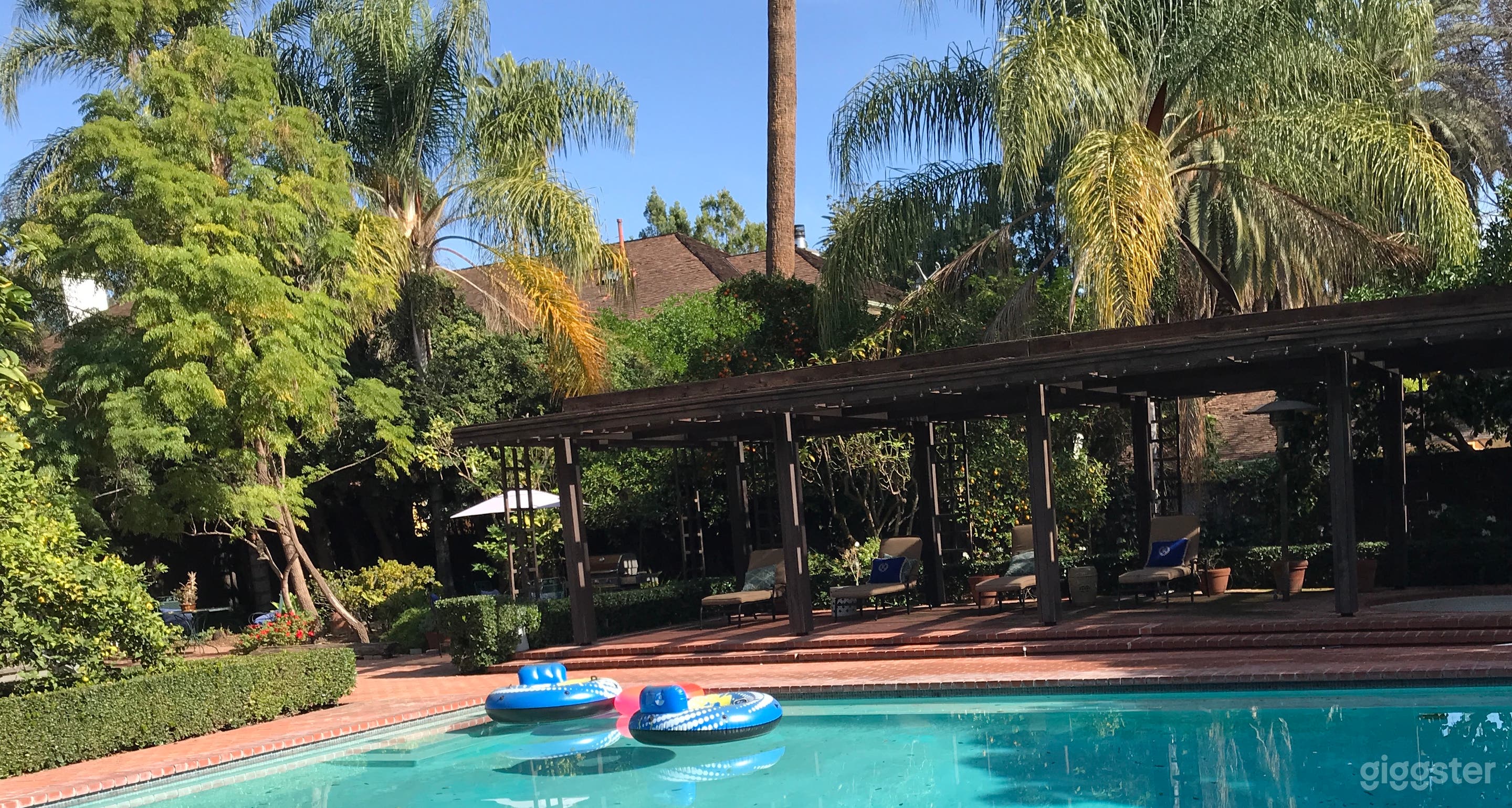 1904 Craftsman with Carriage House and Granny Flat Photo 1