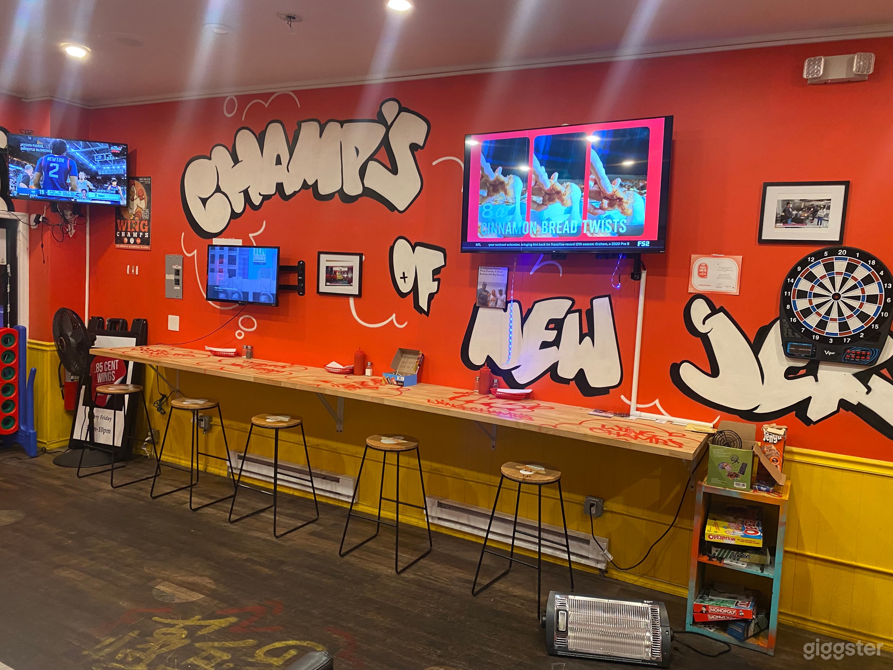 Downtown Beautiful Bloomfield, NJ Restaurant Photo 3