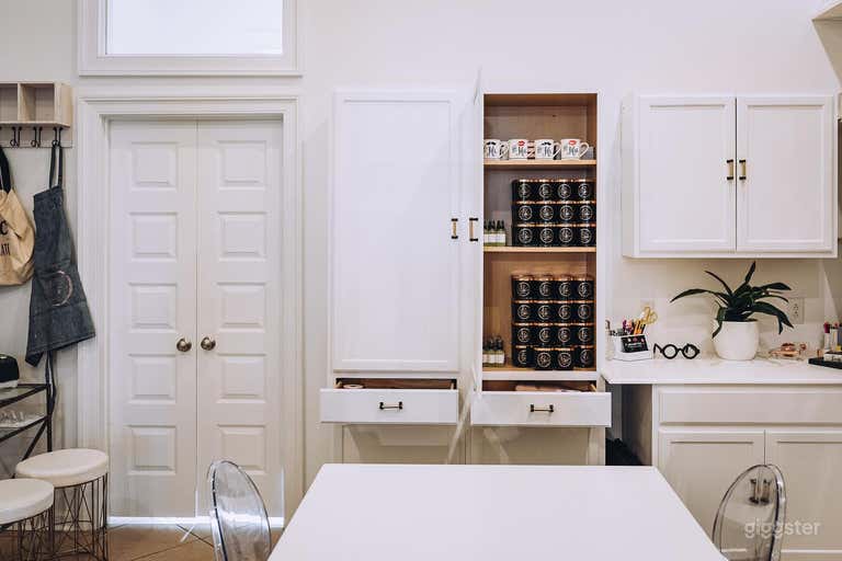  B. Sherrie Designs & Studio 