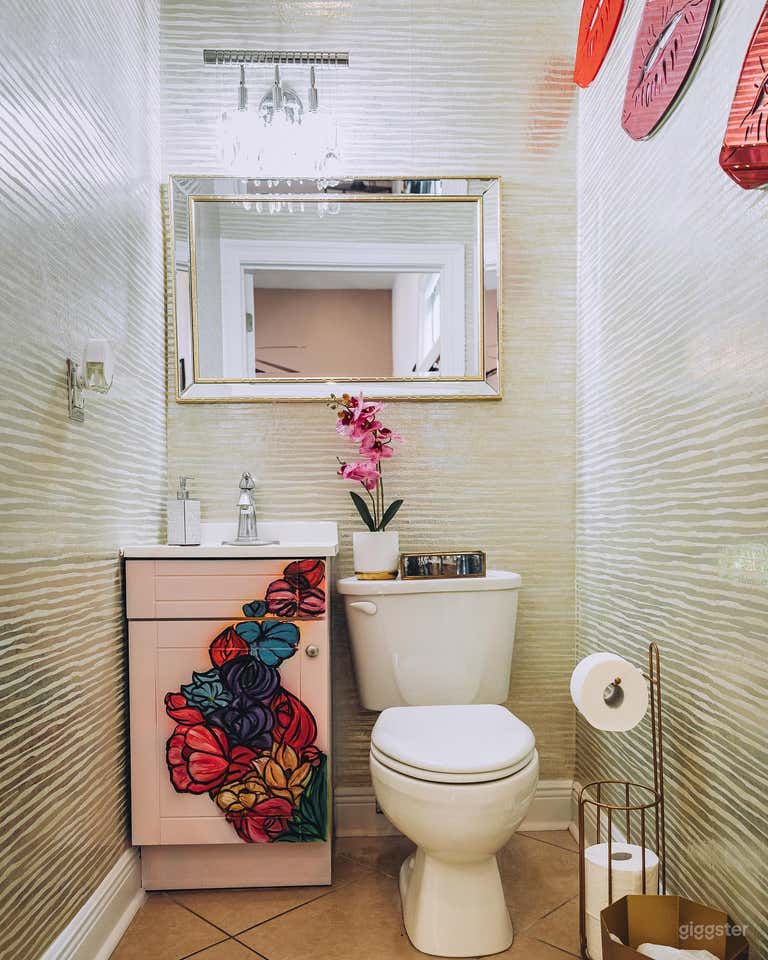  B. Sherrie Designs & Studio 