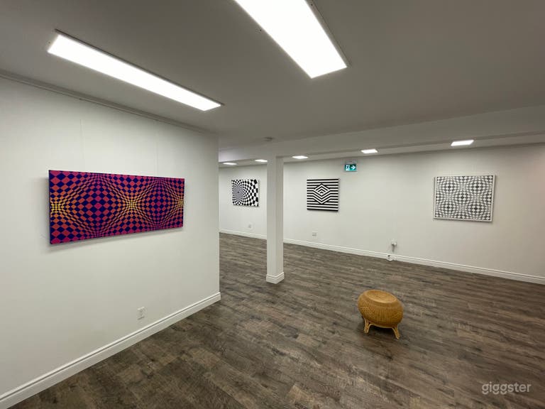  Midtown Contemporary Art Gallery 