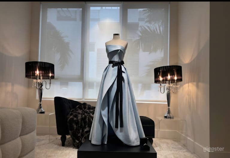  Vienna Room
 A dramatic aristocratic small salon with statement styling and regal visual depth, perfect for couture shoots, cinematic portraits, luxury branding, and editorial fashion productions. 