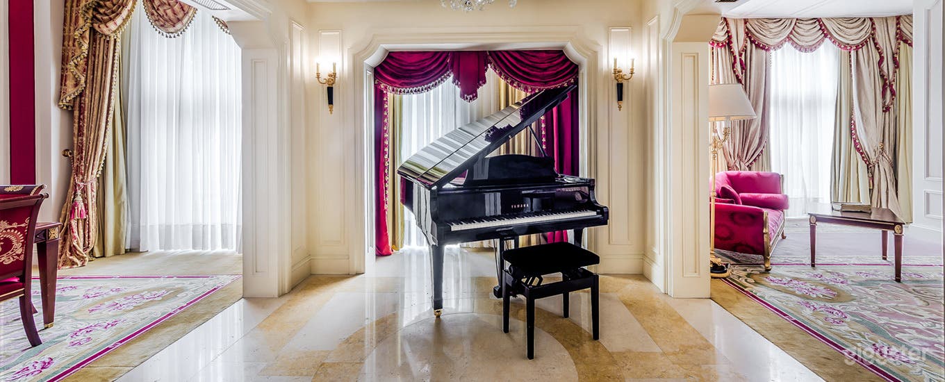 Grand Piano - Imperial Suite