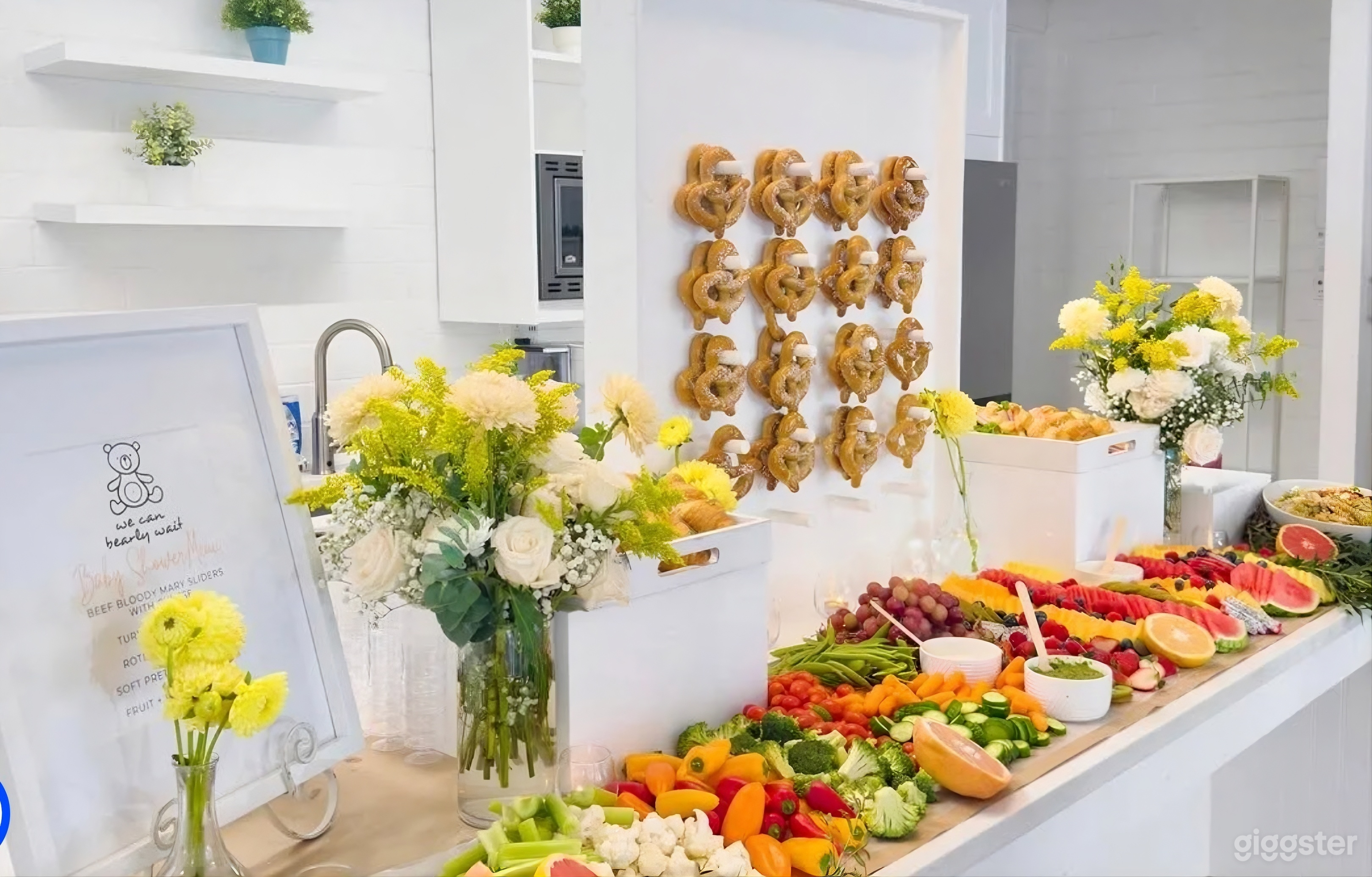 A Flexible Canvas For Any Event Photo 3