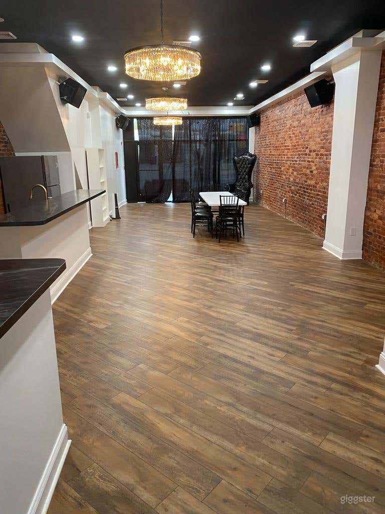 Rustic event space in the heart of Philadelphia. Photo 3