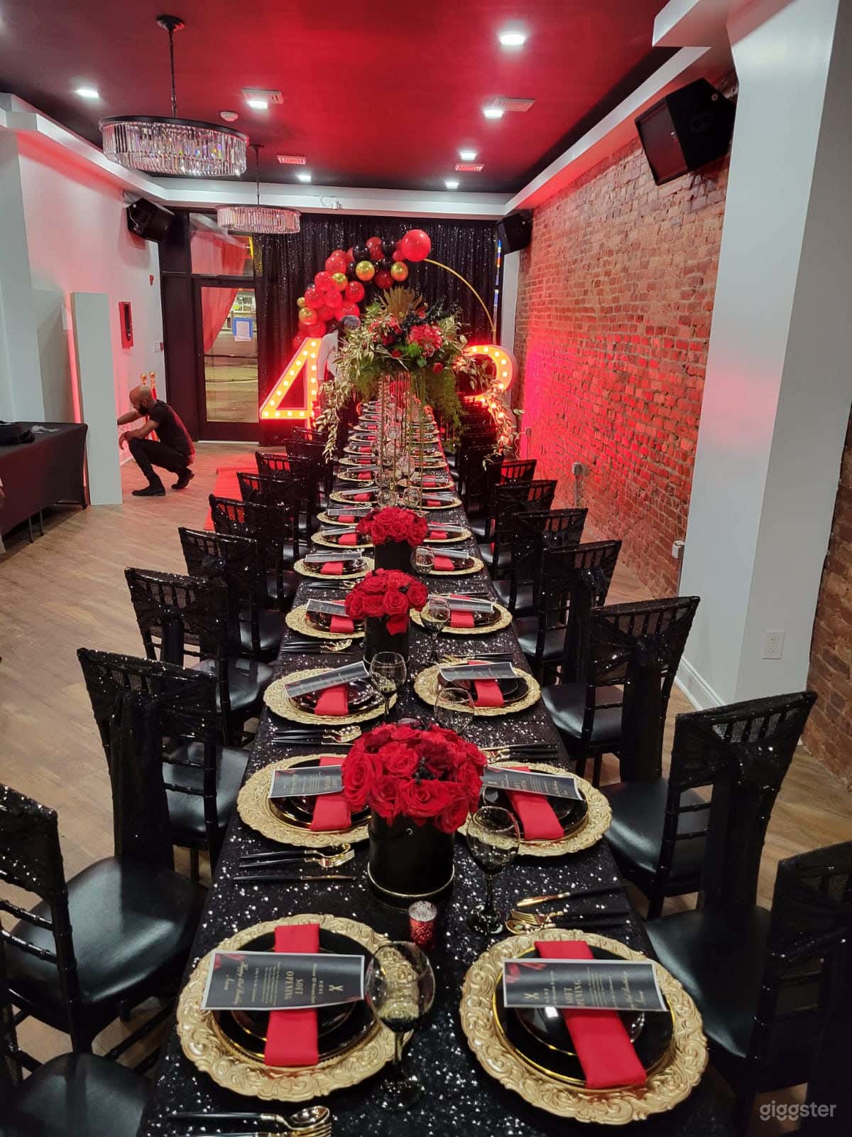 Rustic event space in the heart of Philadelphia. Photo 1