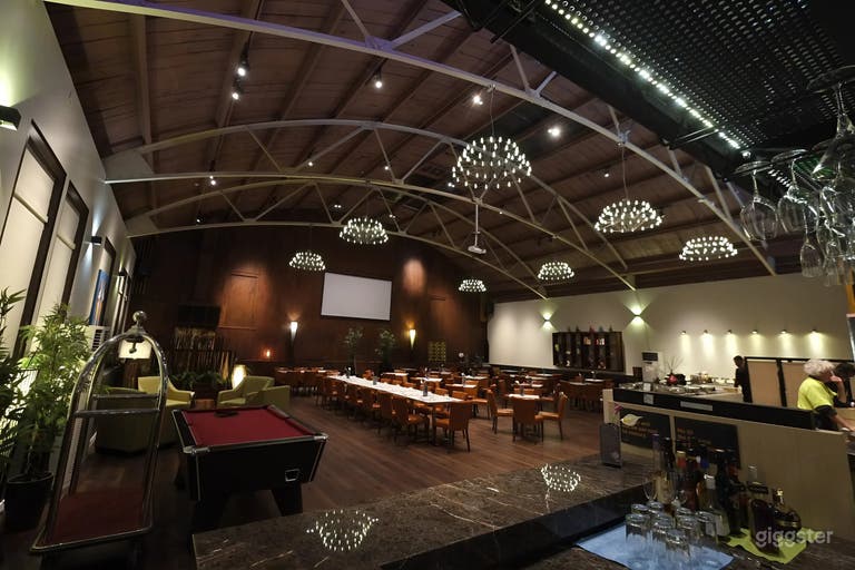  Ristorante Versatile con Spazio Riunioni - Esclusiva 