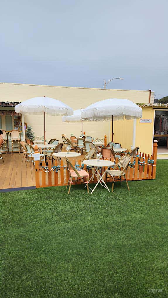  Outdoor Oasis with Wine/Coffee Bar (Entire Venue) 