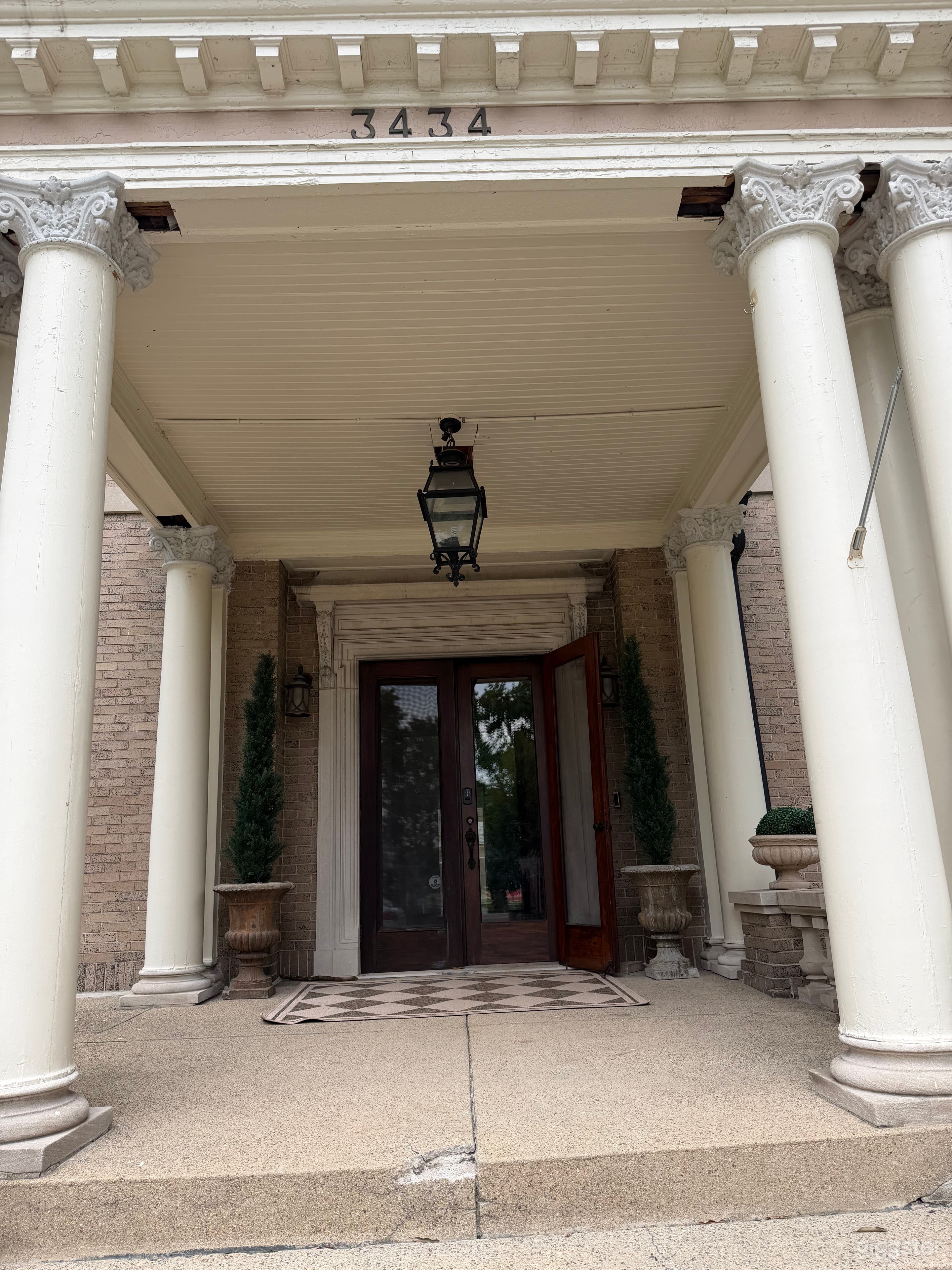 Italian Renaissance Mansion, Garden & Estate w/ Storied Past Photo 4