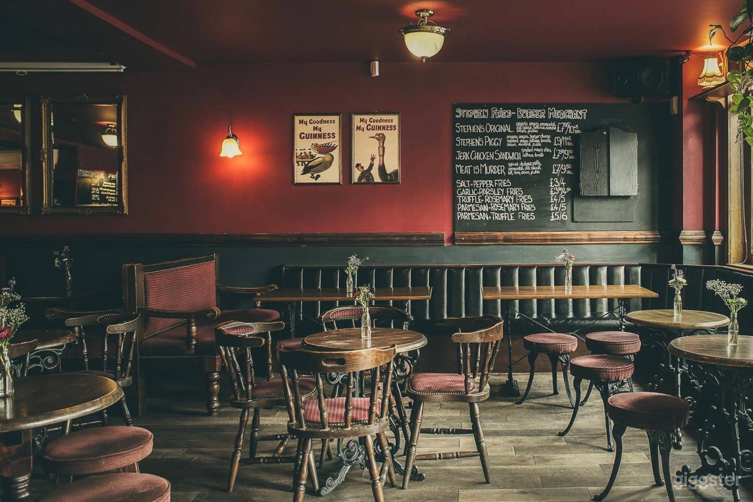 The Three Compasses Photo 1