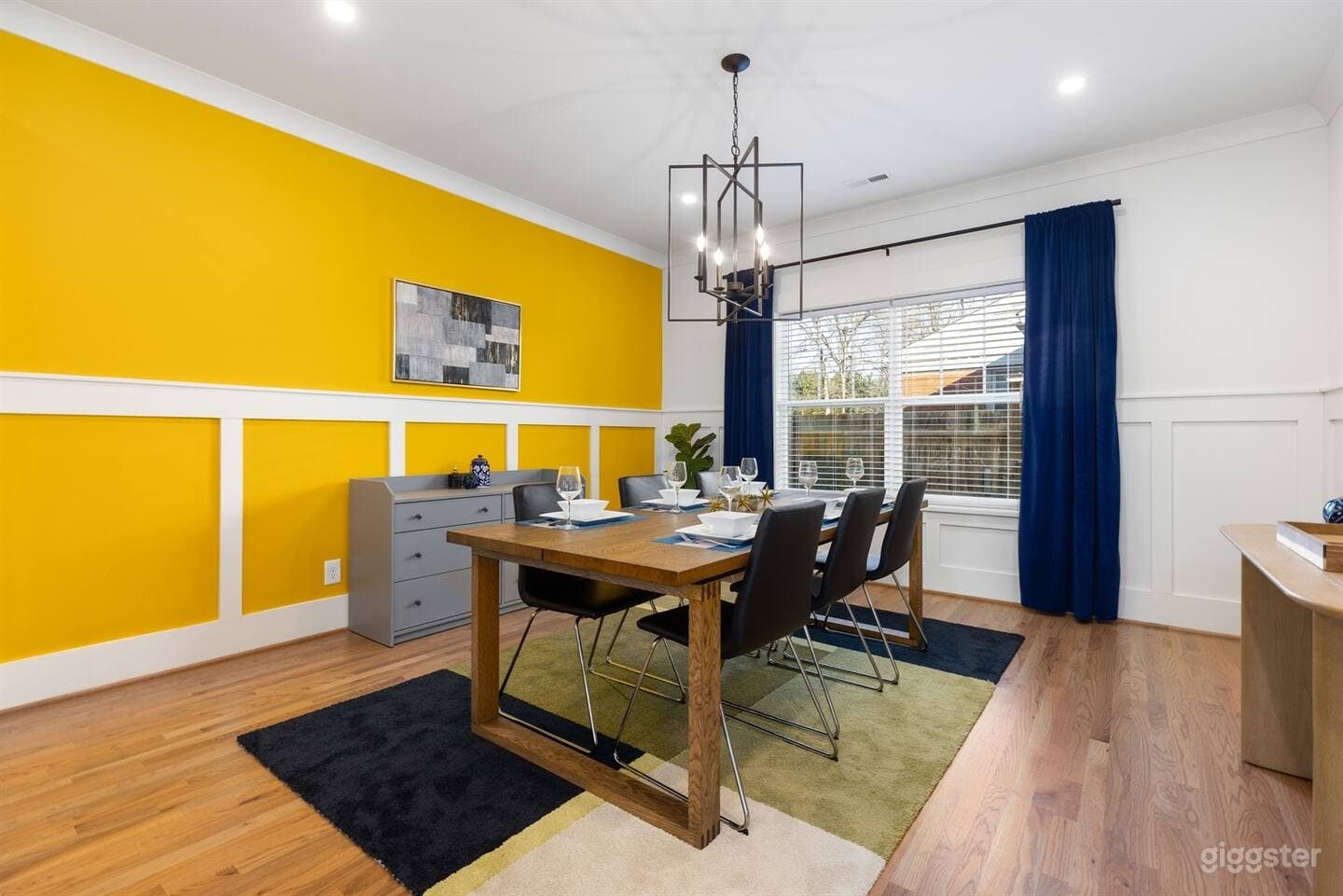 Uptown Charlotte Bungalow Photo 3