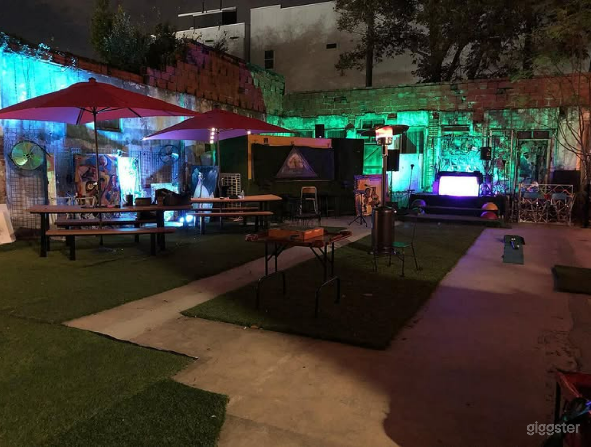 An open air eclectic space in Houston Photo 3