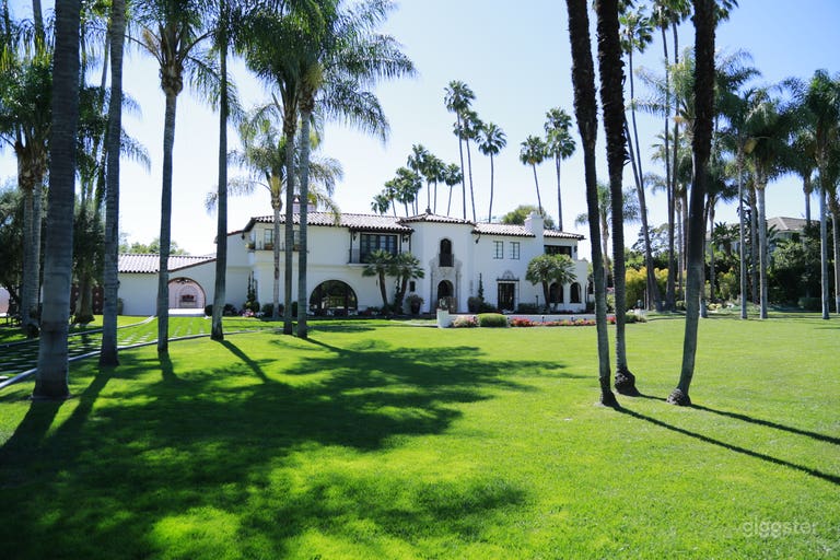  High End Mansion - 1/2 price of Beverly Hills  