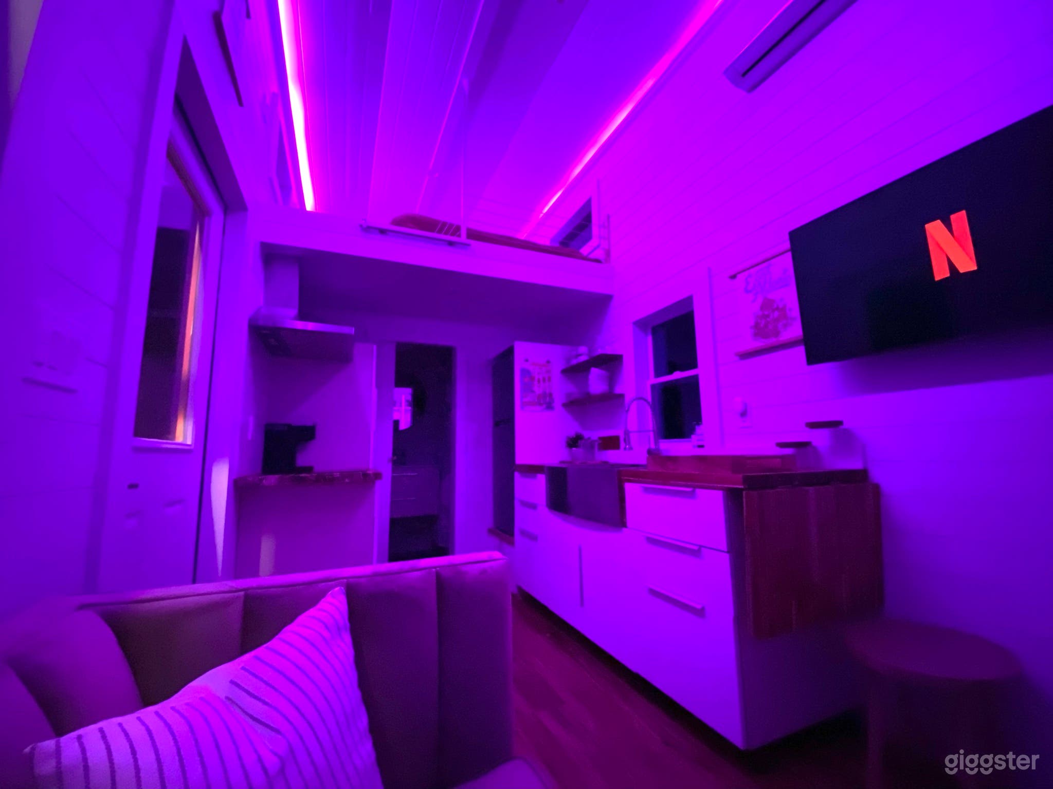 Luxe Tiny House with Outdoor Movie Theater  Photo 3