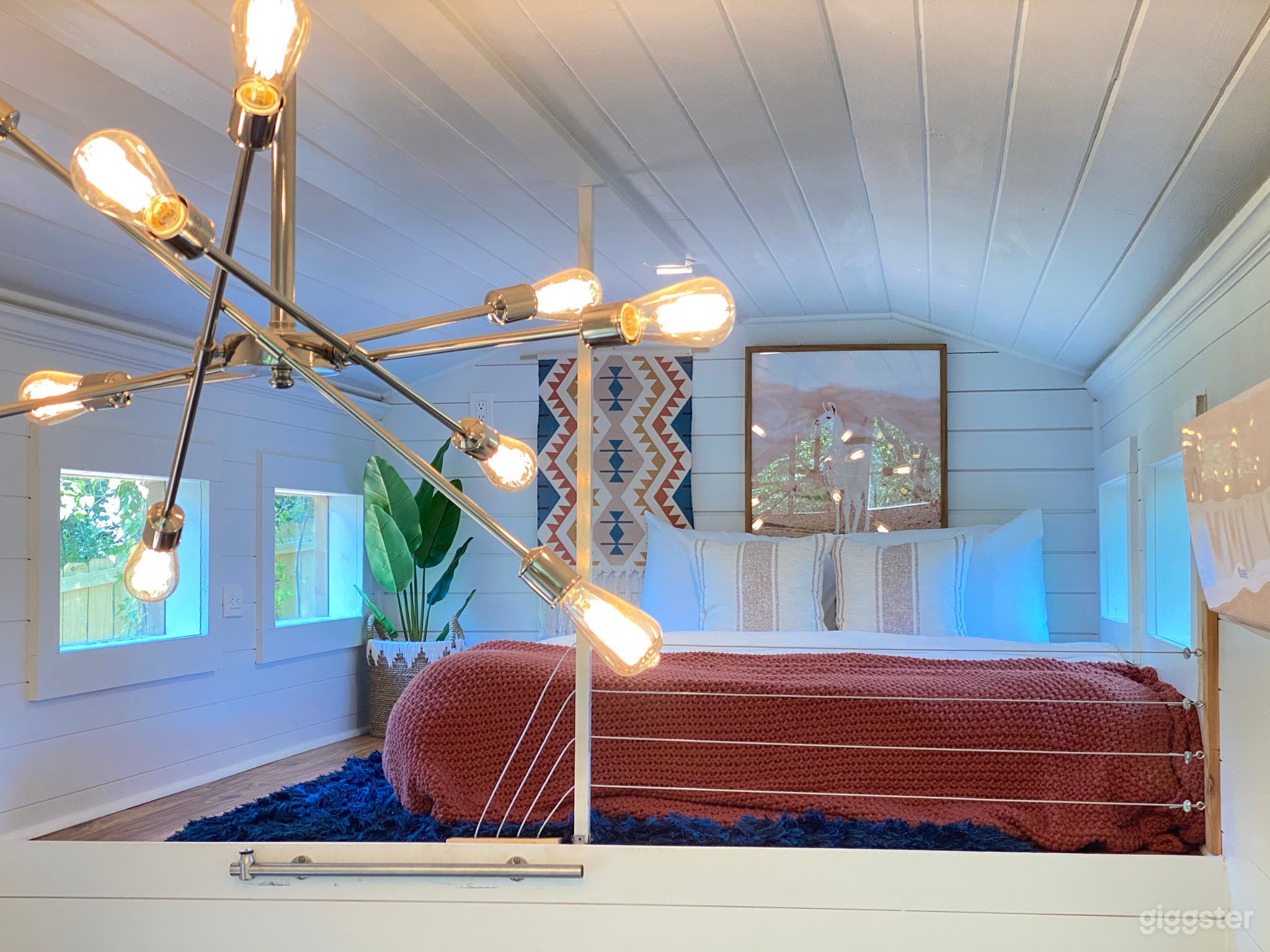 Luxe Tiny House with Outdoor Movie Theater  Photo 4