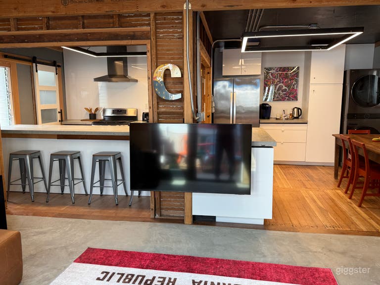  Cooking Demo or food show, artists bungalow with light 