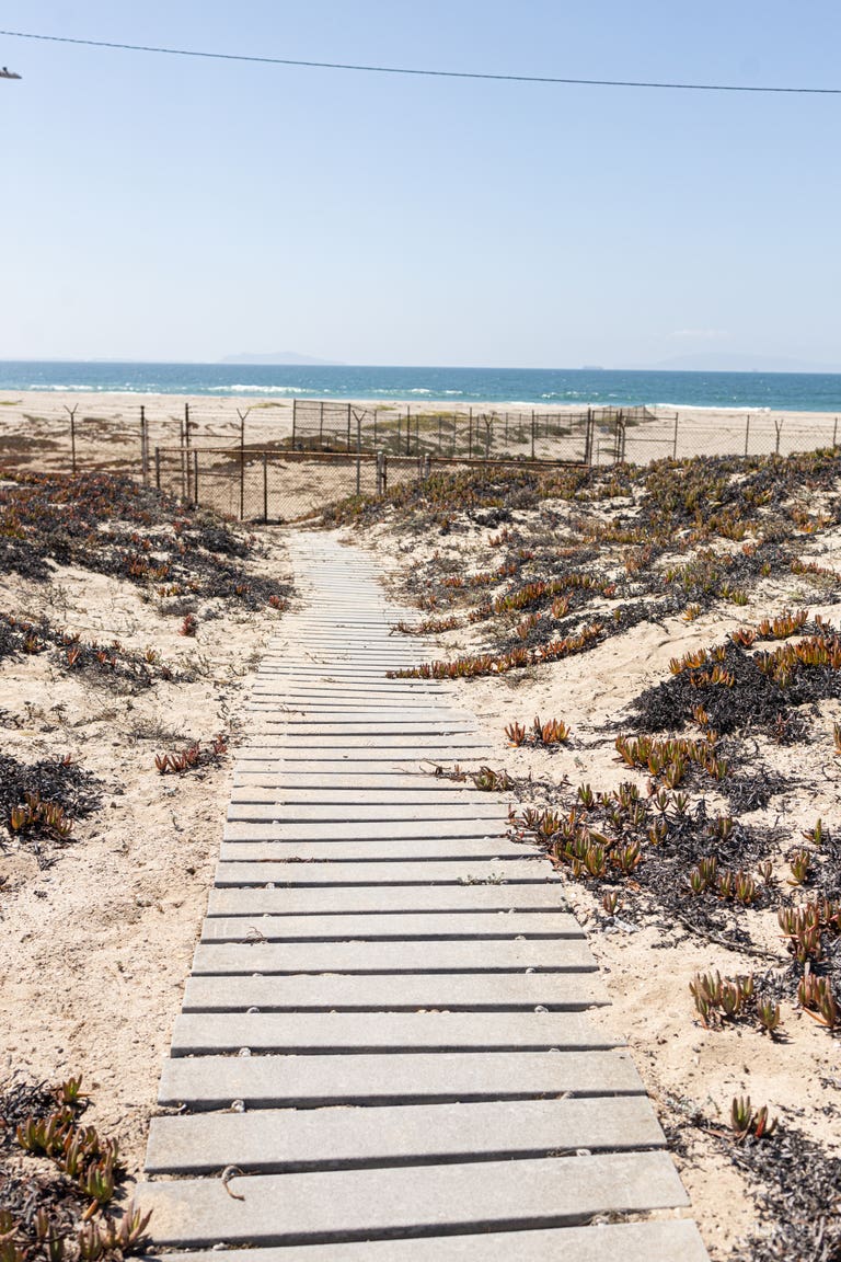  Private beach entrance 