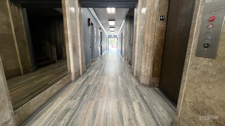  Modern Versatile Office Building w/ Vintage Decor 