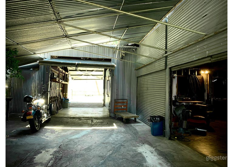  Driveway &amp; warehouse entrance 