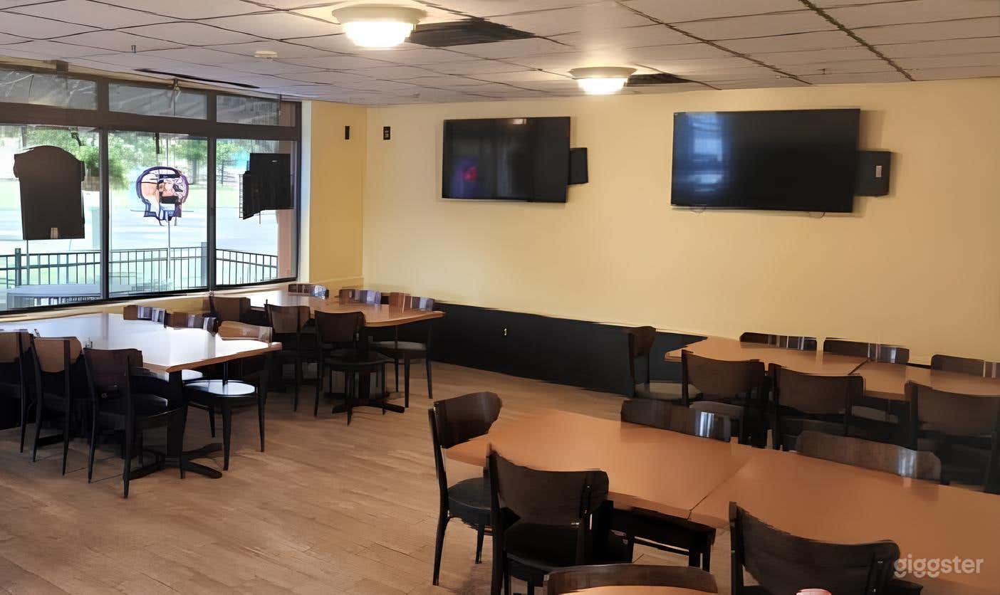 Small Private Party Room Photo 2