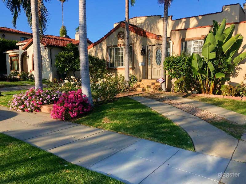 Lovely Beverly Hills Home Photo 2