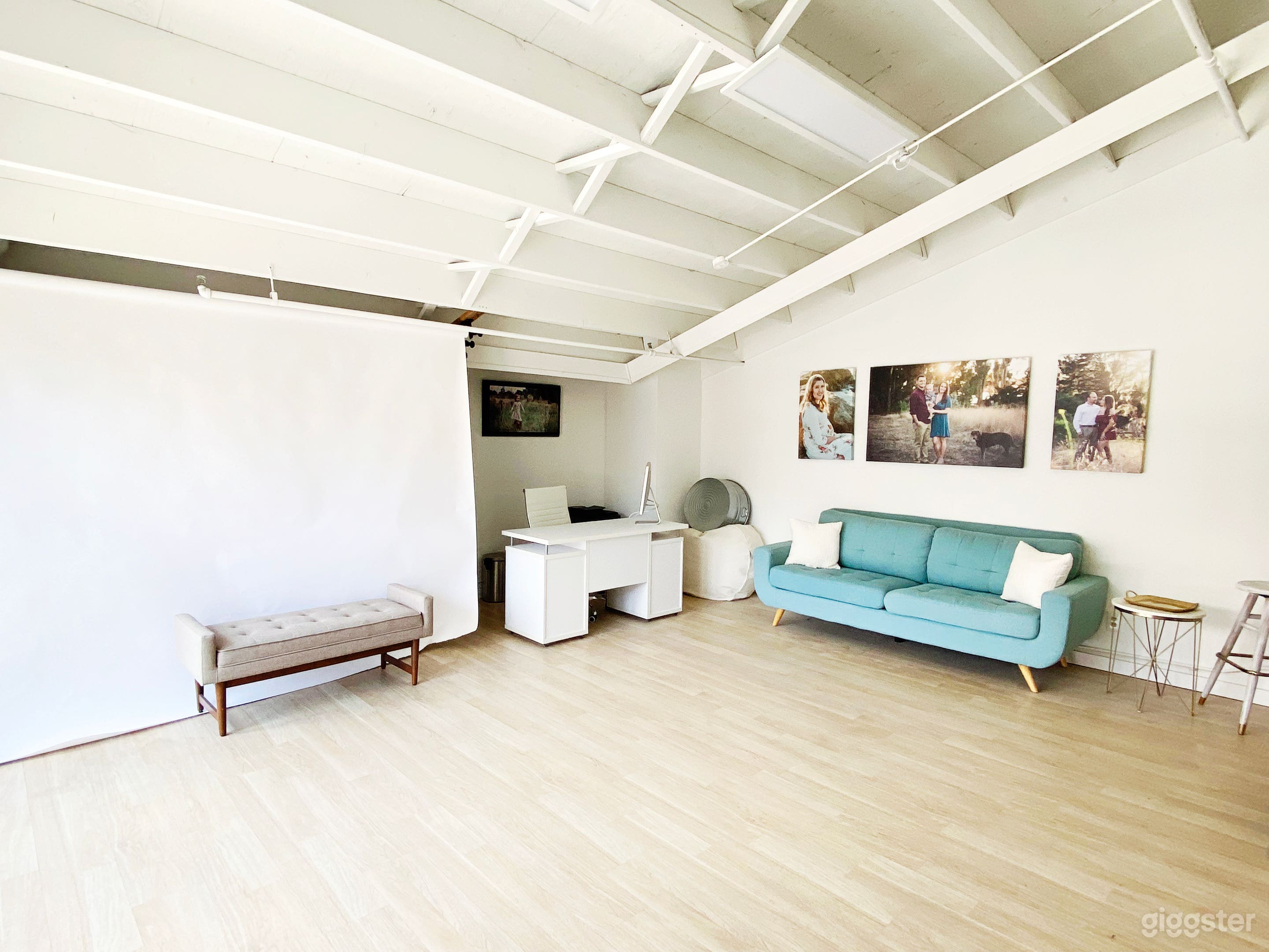 Gorgeous photo studio on iconic Cannery Row Photo 3