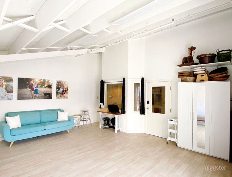  Gorgeous photo studio on iconic Cannery Row 