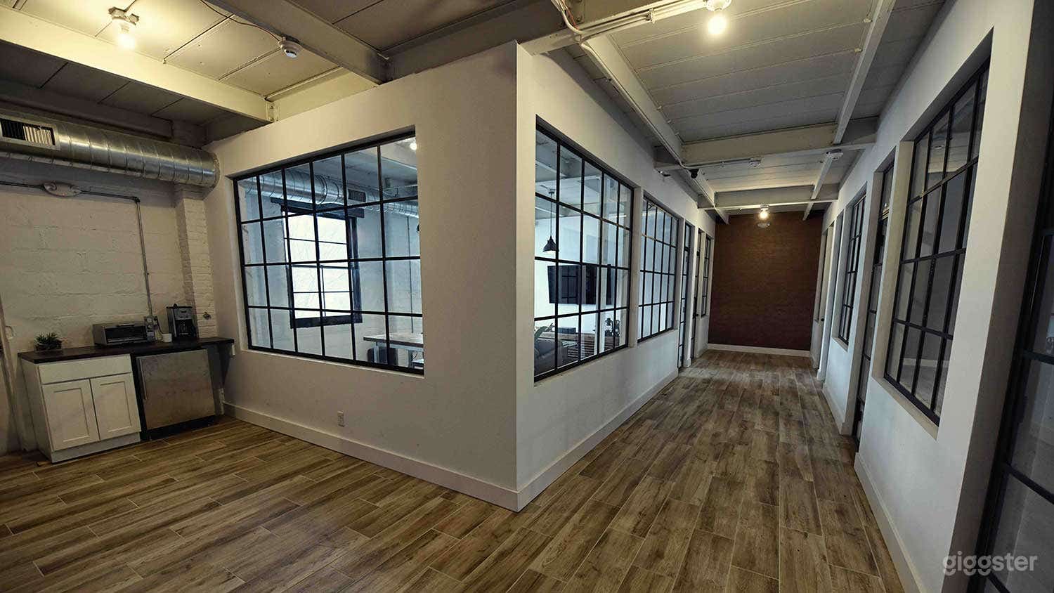Scarsdale Studio with White Cyc Wall, Mini Green Cyc and Industrial Looking Offices Photo 4