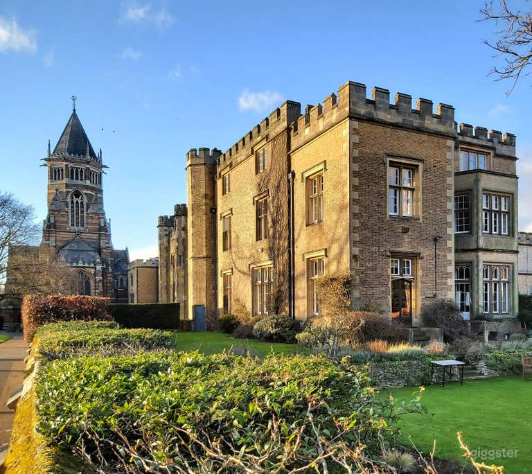  School Campus Grounds 