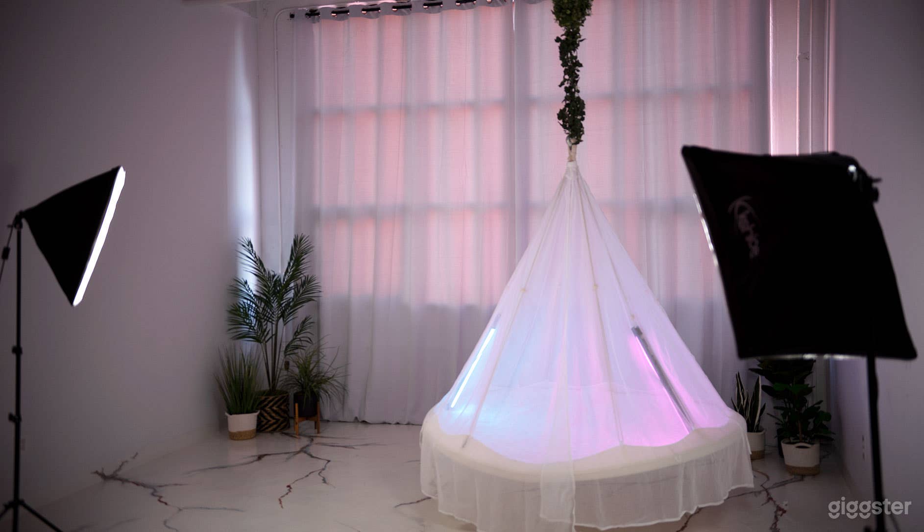 Brooklyn Photography + Music Video Studio  Photo 3