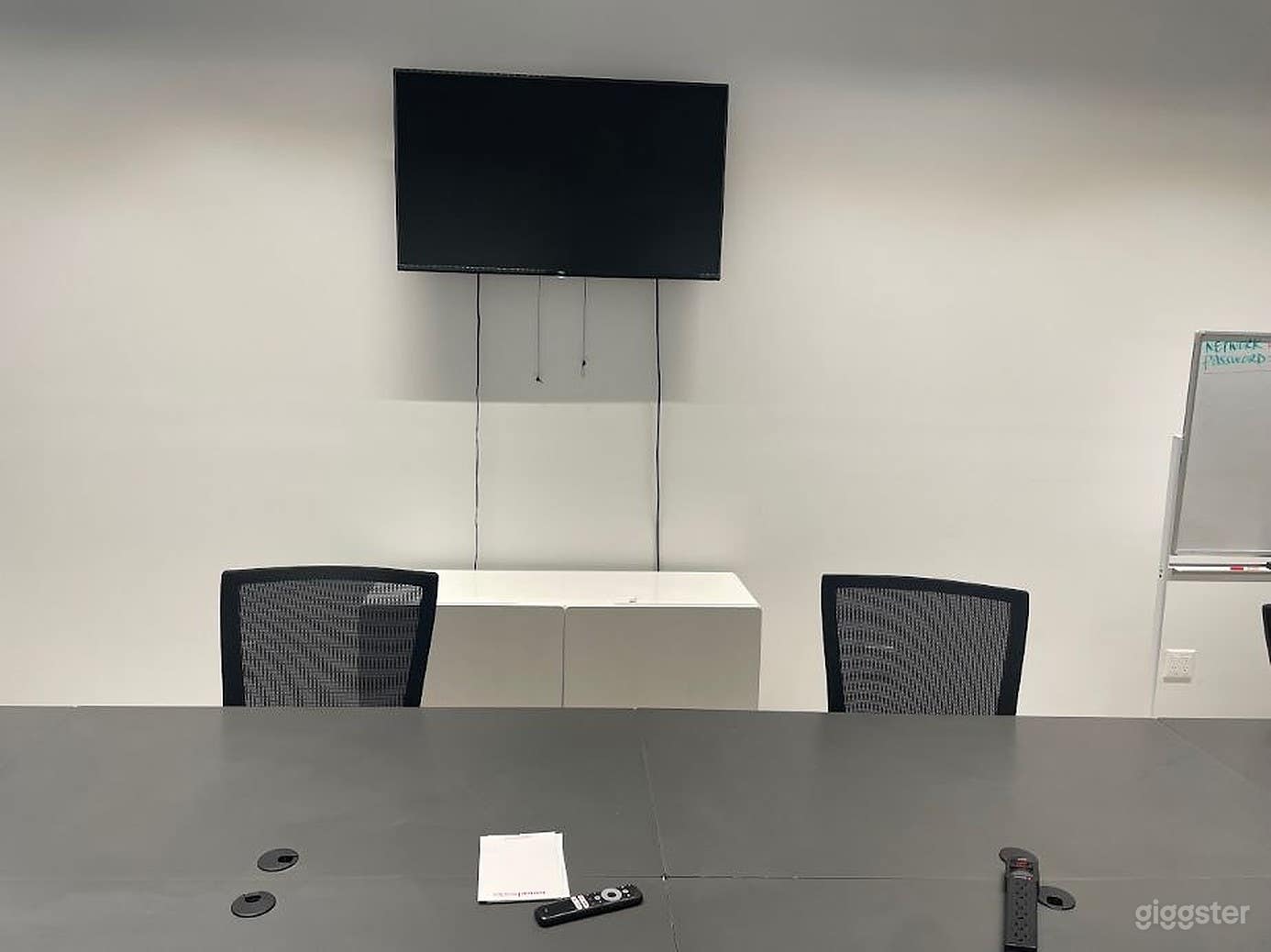 Well-maintained Boardroom 1 in NYC Photo 4