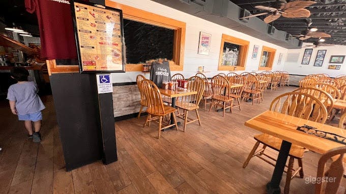 Bright Covered Patio in Barbeque Restaurant Photo 2