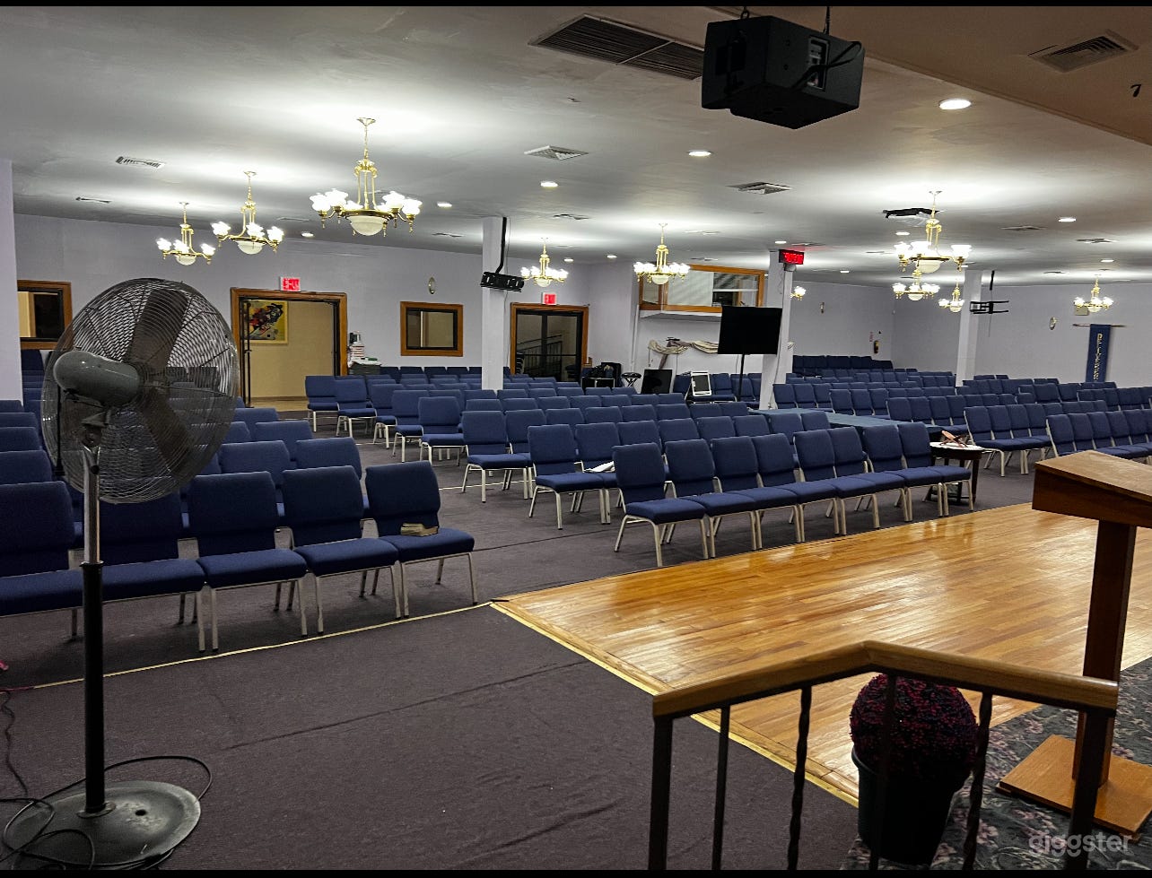 Past production rentals has held catering, hair, and make-up in this space