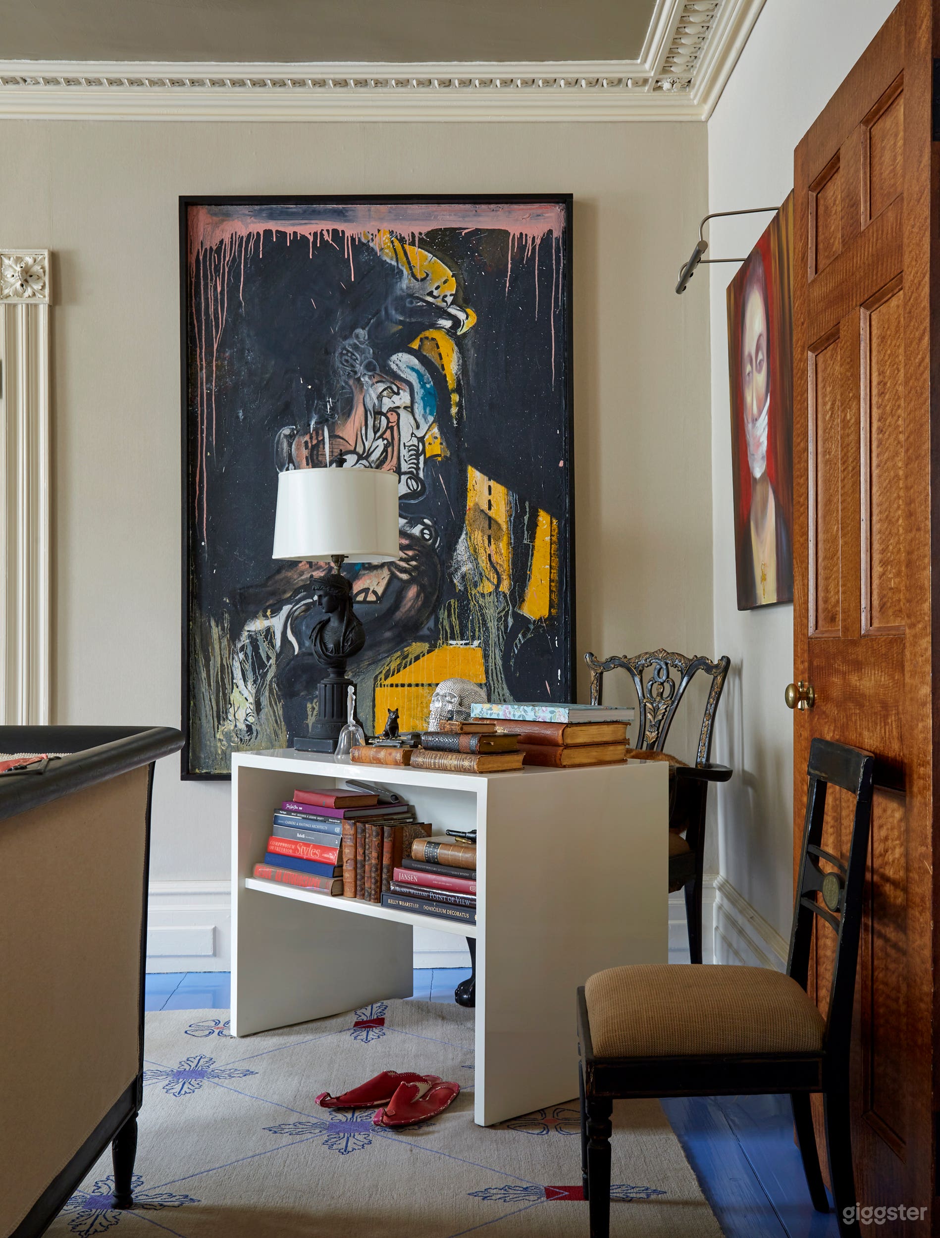 1790 Artistic, Updated, and Colorful Townhouse Photo 4