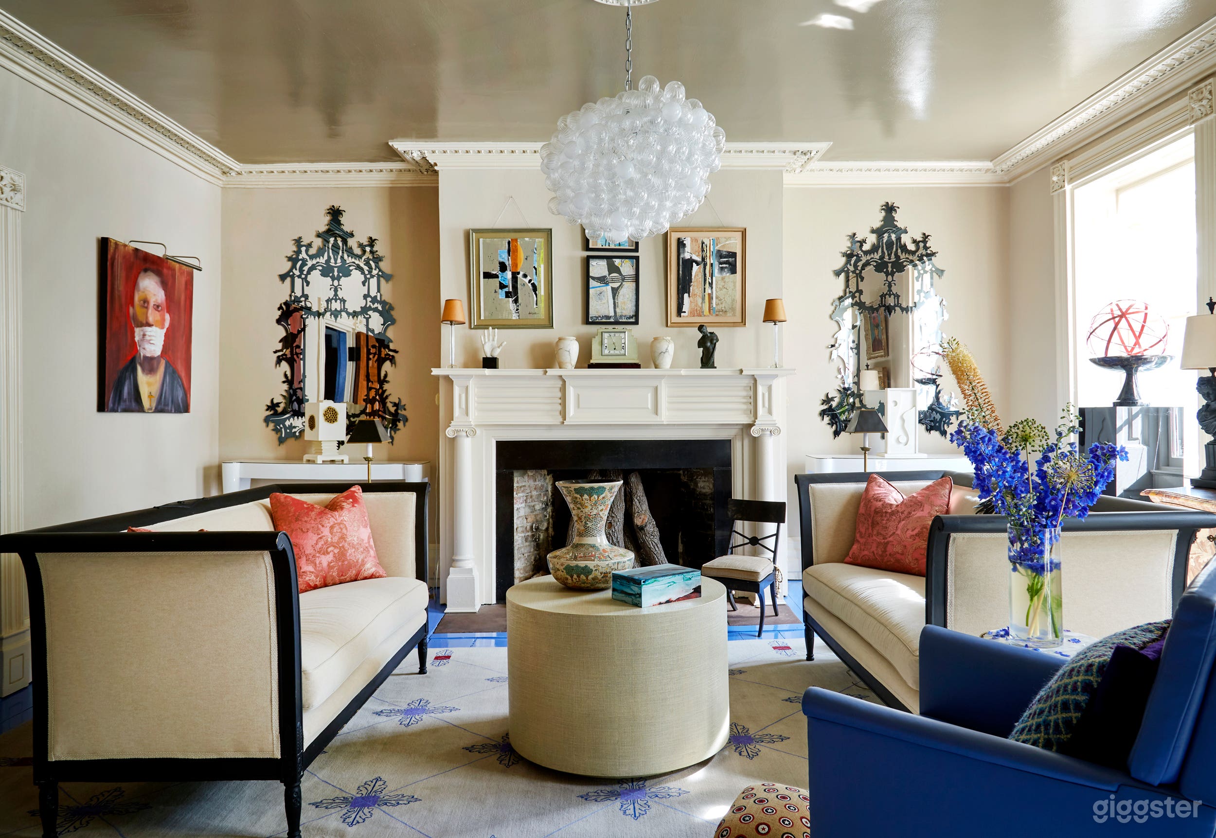 1790 Artistic, Updated, and Colorful Townhouse Photo 1