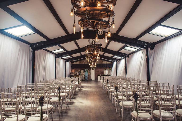  Unbelievable Barn Wedding Venue in York 