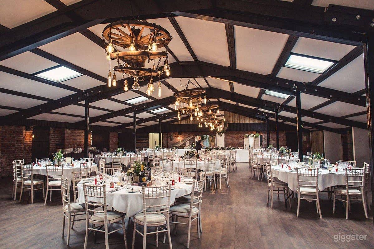 Unbelievable Barn Wedding Venue in York Photo 3