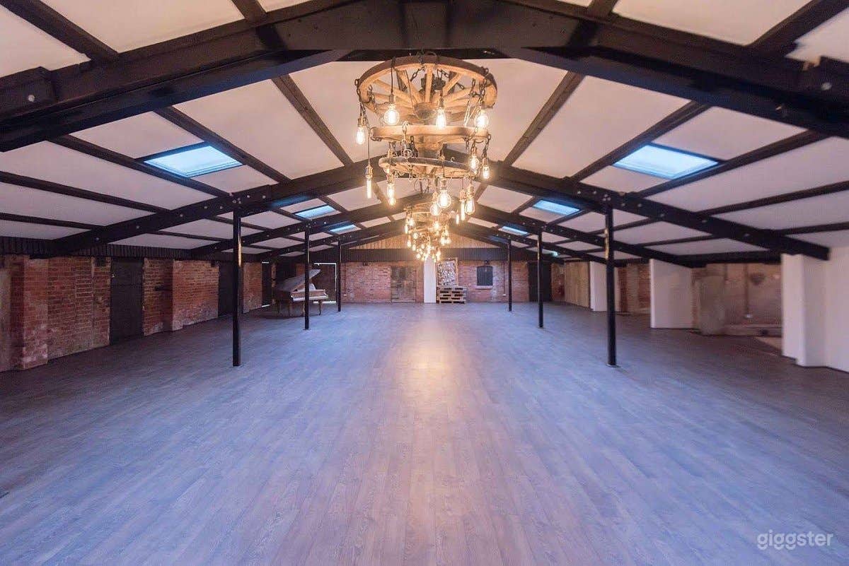 Unbelievable Barn Wedding Venue in York Photo 1