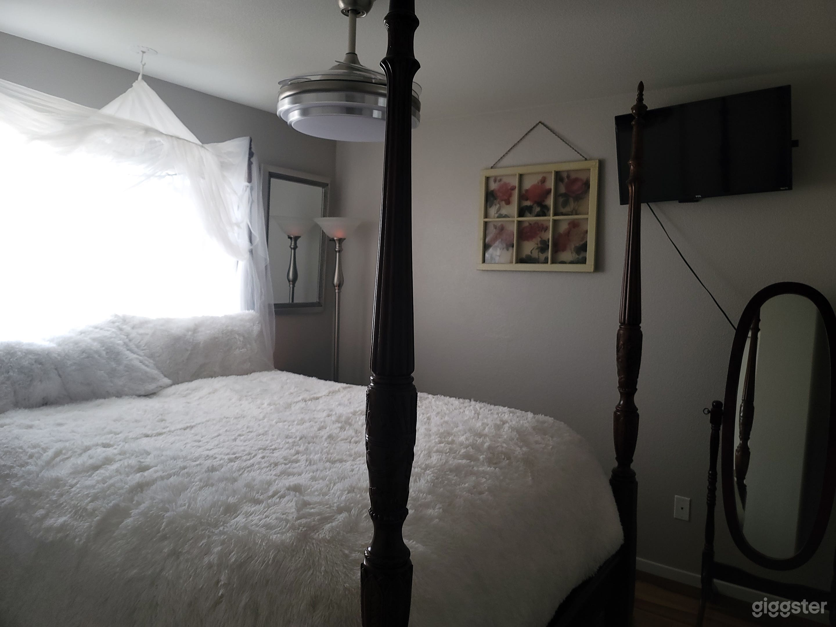 Charming Ranch and a House in the Heart of Fernley (Full Buy Out) Photo 1