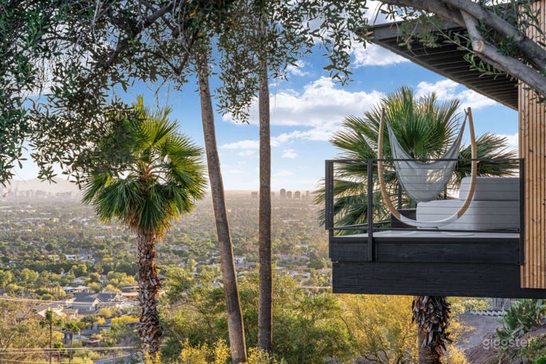  Camelback Luxury Backyard Retreat 