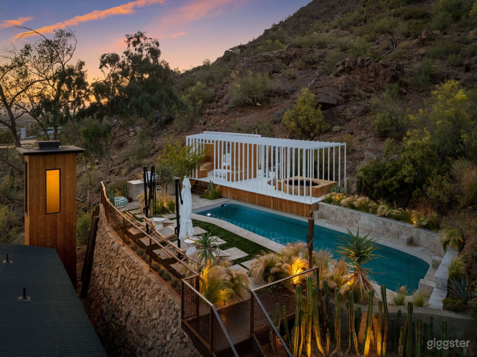 Camelback Luxury Backyard Retreat Photo 3