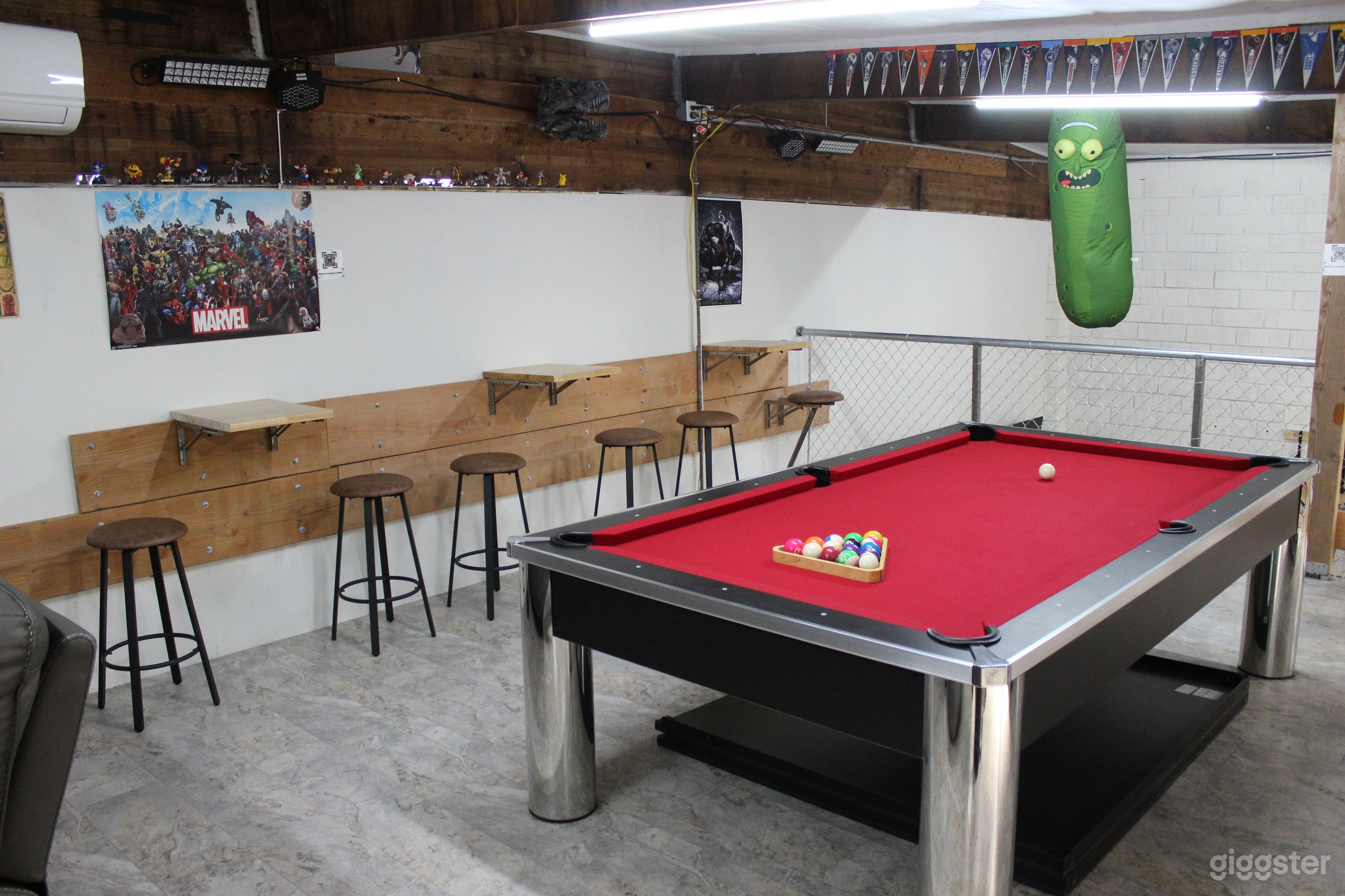 Ultimate Party Warehouse- Discounts Available! Photo 3