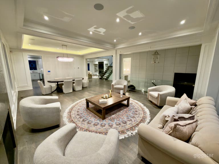  Modern Luxury Living | Brand-New Home 