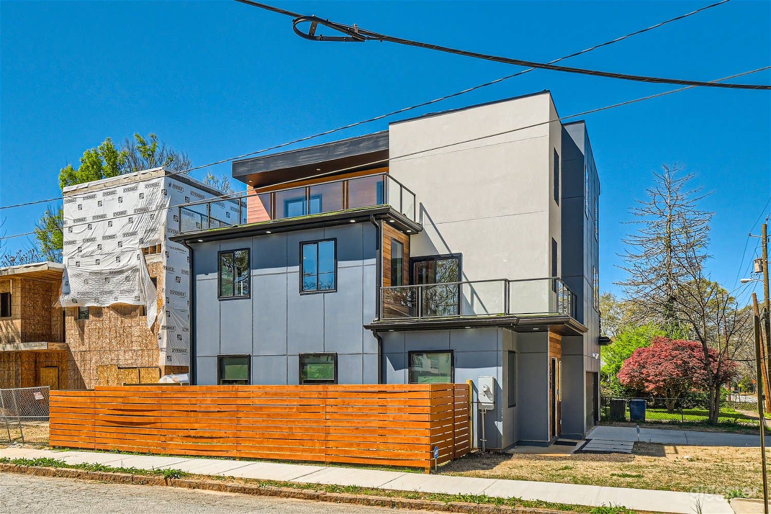 Creative Hype House - Atlanta Photo 2