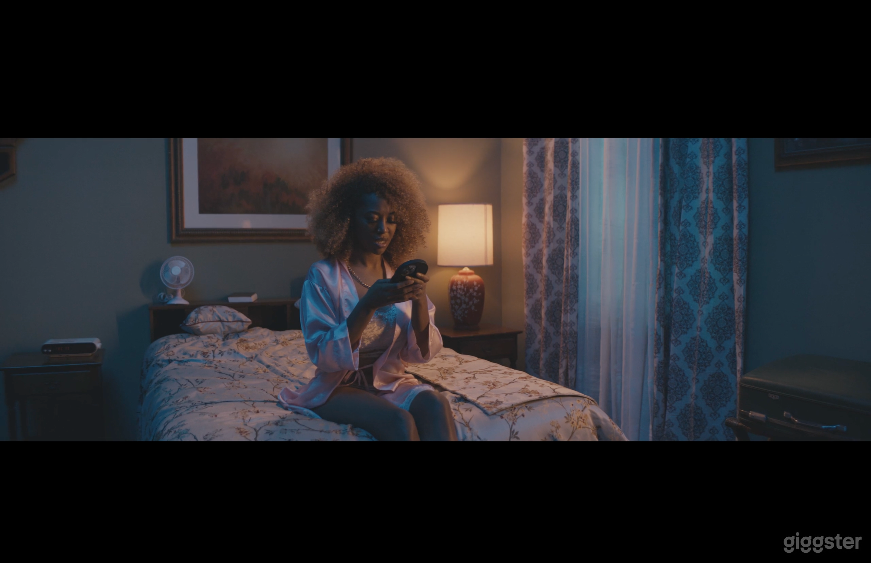  Retro Multiple Sets minutes from Airport Photo 4