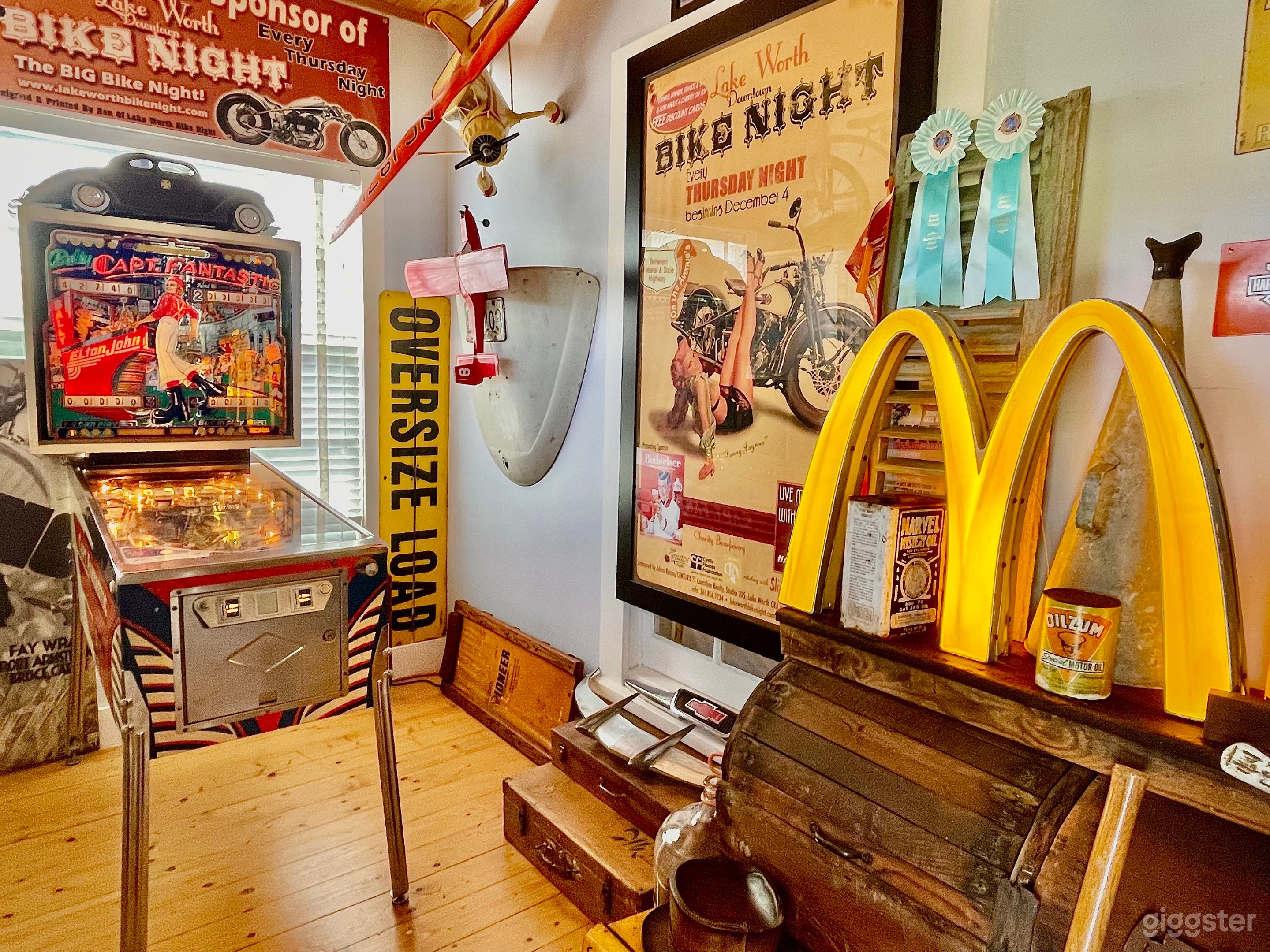 The Palmway - A Tropical Vintage Vibe Property Inside &amp; Out! Photo 3