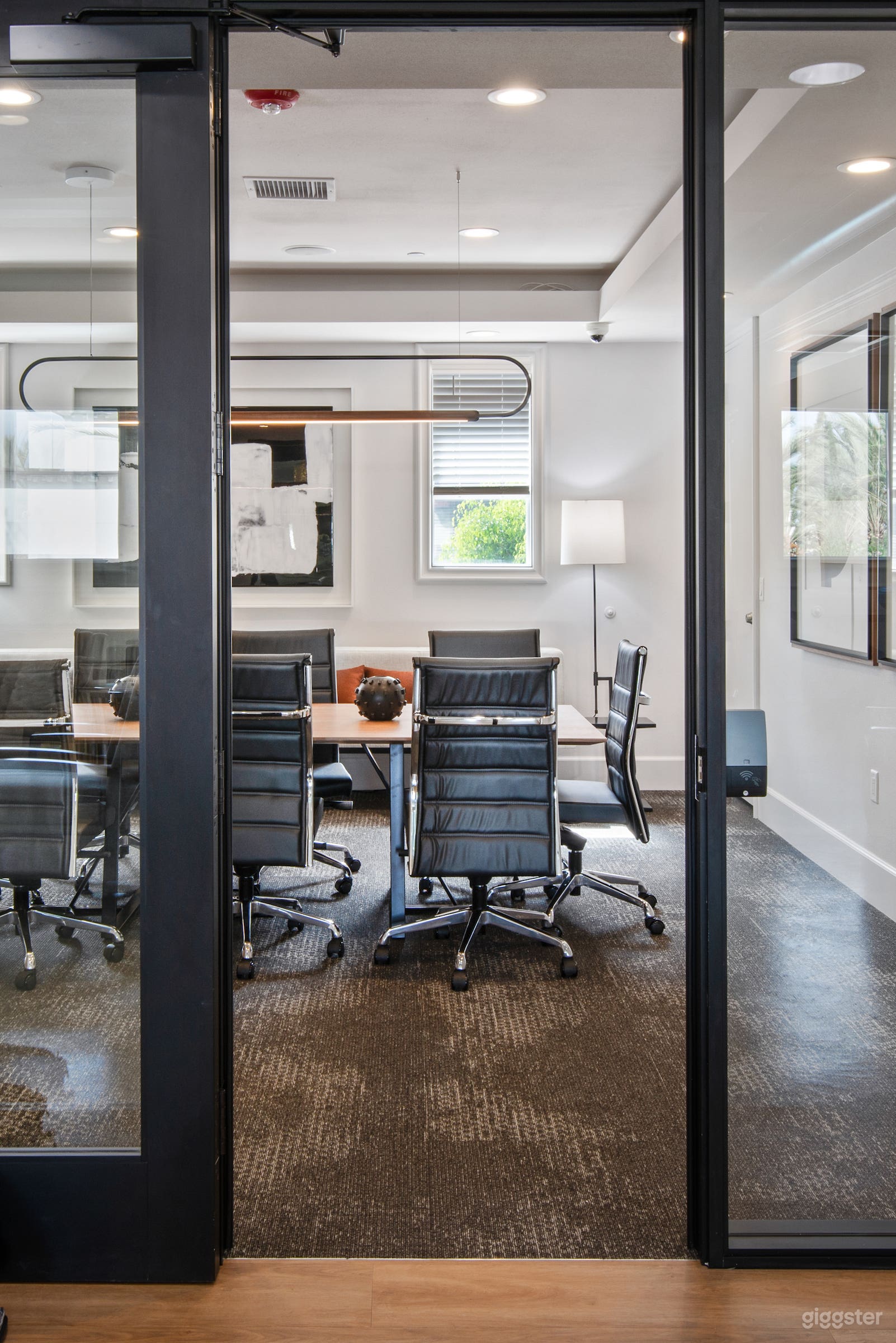 Contemporary Conference Room #3 in Costa Mesa Photo 4