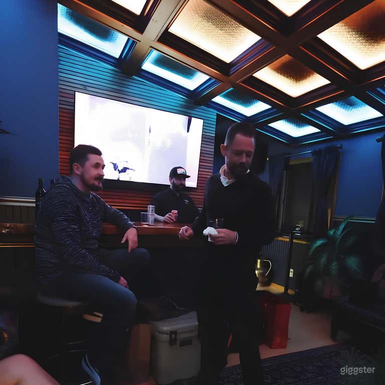  Upstairs Private Lounge - Latin Bar & Restaurant 